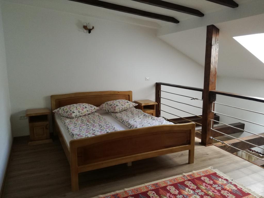 Casa Gozna Lejlighed Văliug Eksteriør billede