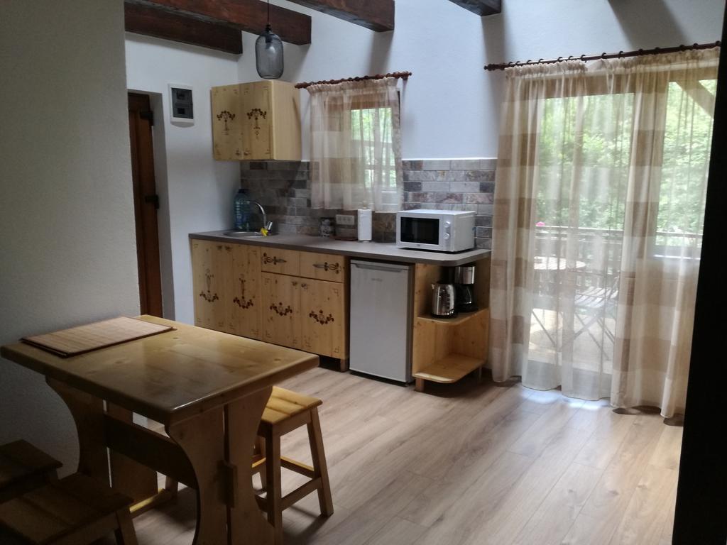 Casa Gozna Lejlighed Văliug Eksteriør billede