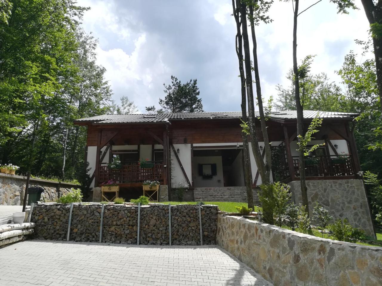 Casa Gozna Lejlighed Văliug Eksteriør billede